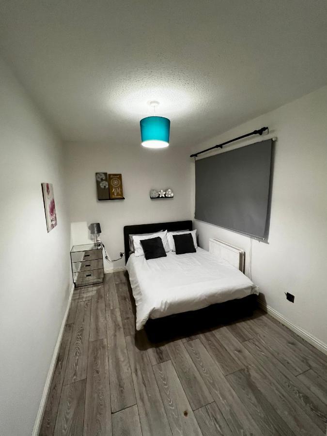 Lovely 2 Bedroom Apartment - Edinburgh City Centre Екстериор снимка